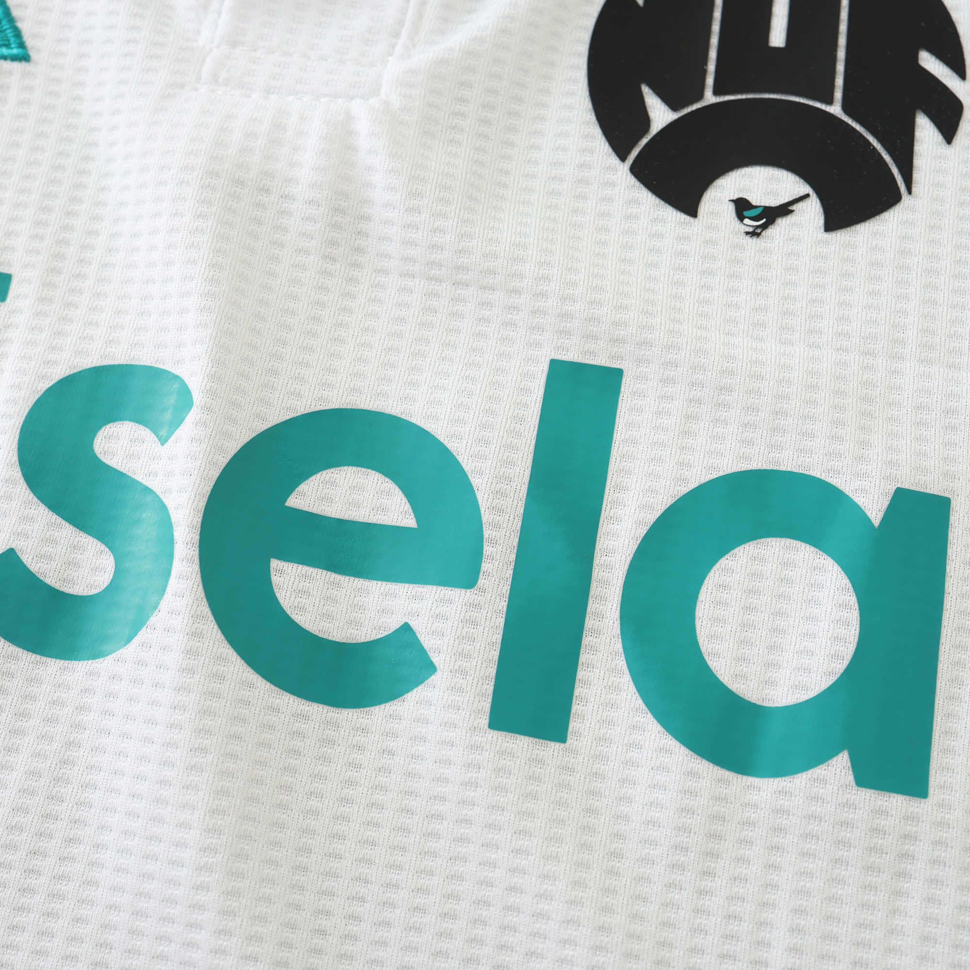 Conjunto Infantil Newcastle III 24/25