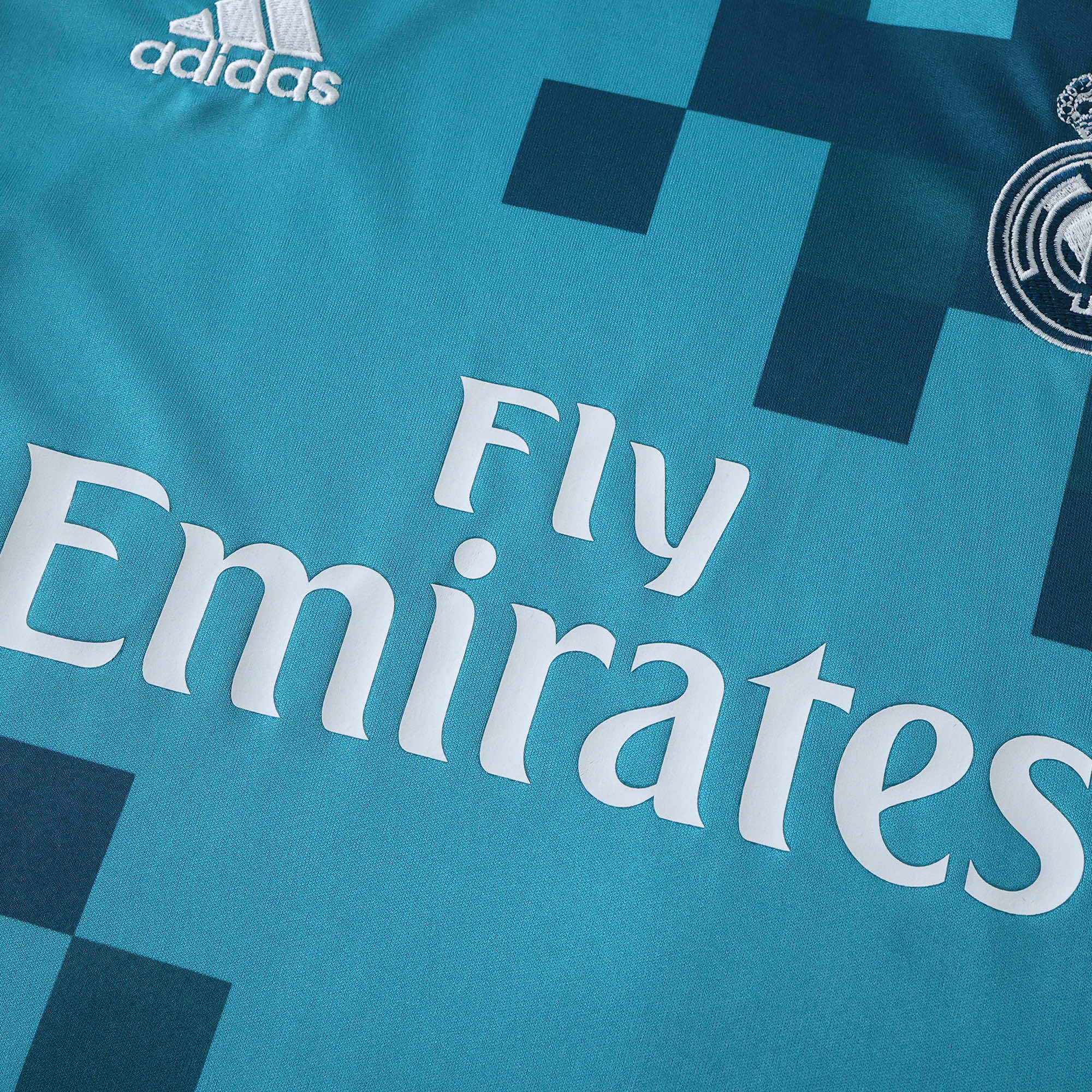 Conjunto Infantil Retrô Real Madrid III 17/18