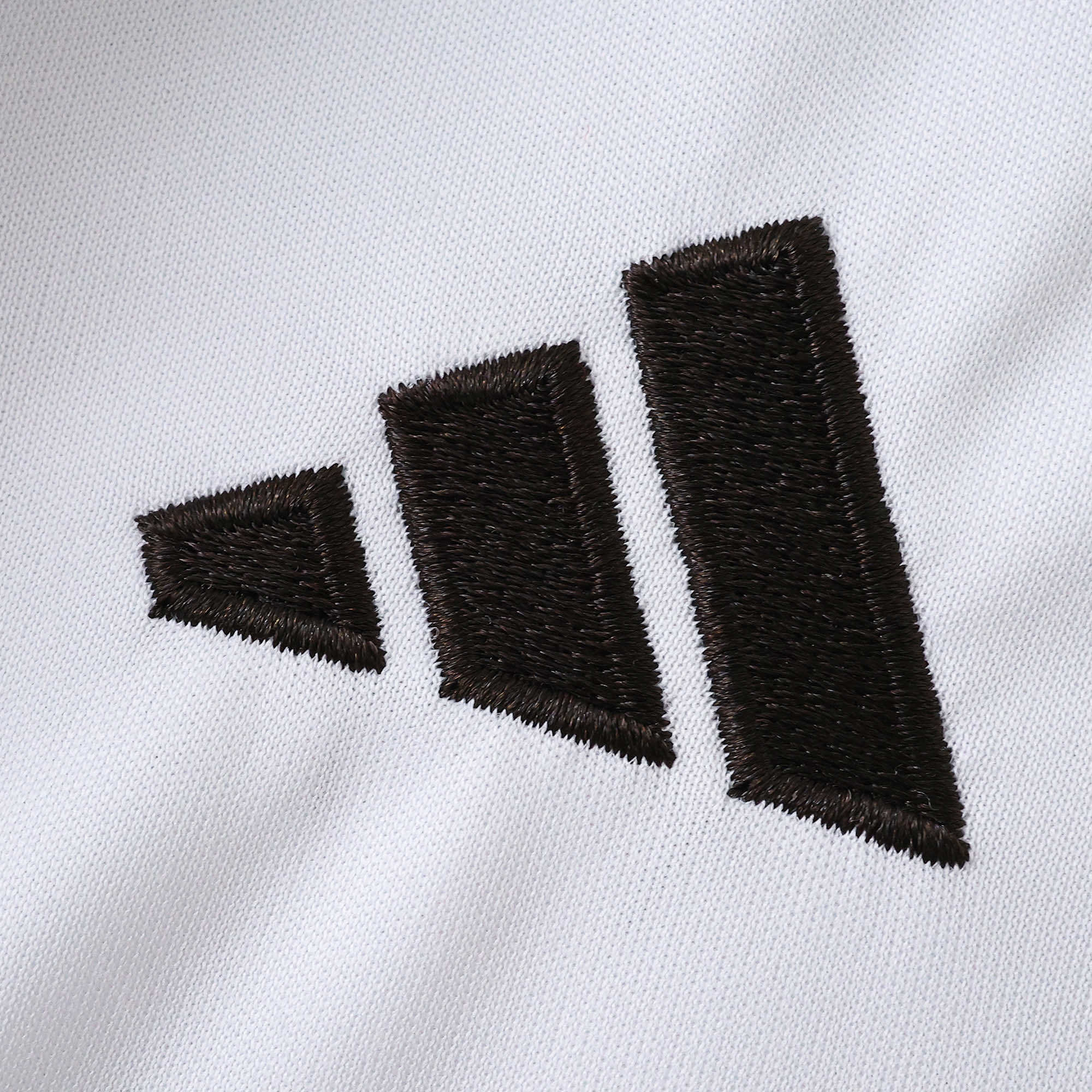 Conjunto Infantil Real Madrid I 25/26