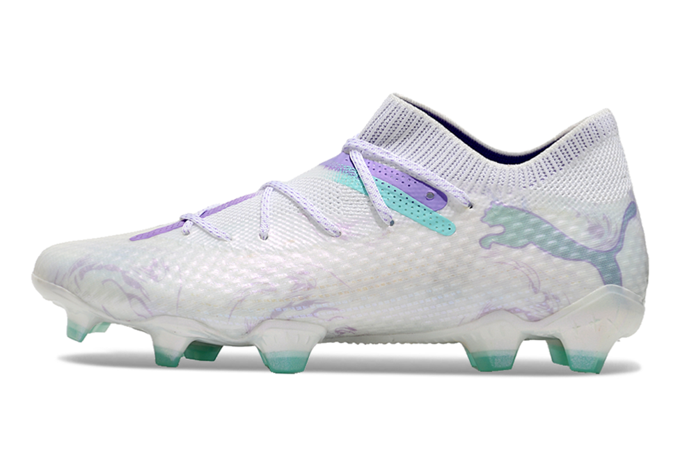 Chuteira Campo Puma Future 7 FG Branca, Verde e Roxo "Brilliance Pack"