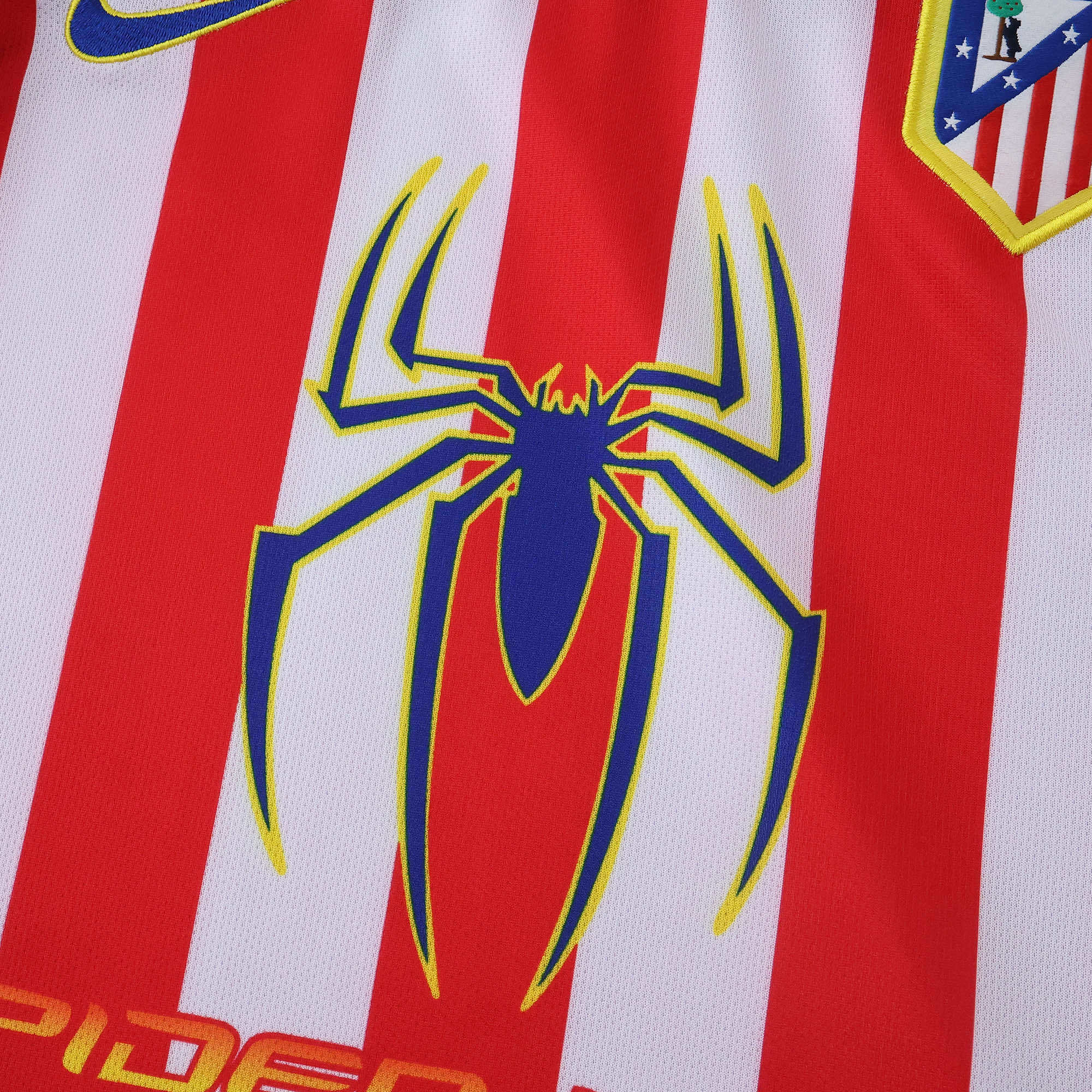 Conjunto Infantil Retrô Atlético De Madrid I 2004/2005 Spider Man