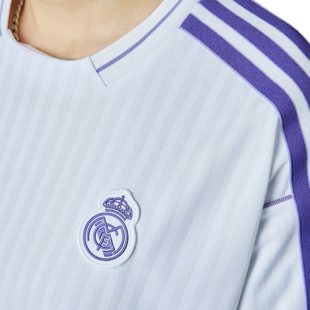 Camisa Real Madrid Terrace Icons 25/26 Adidas Branco e Roxo