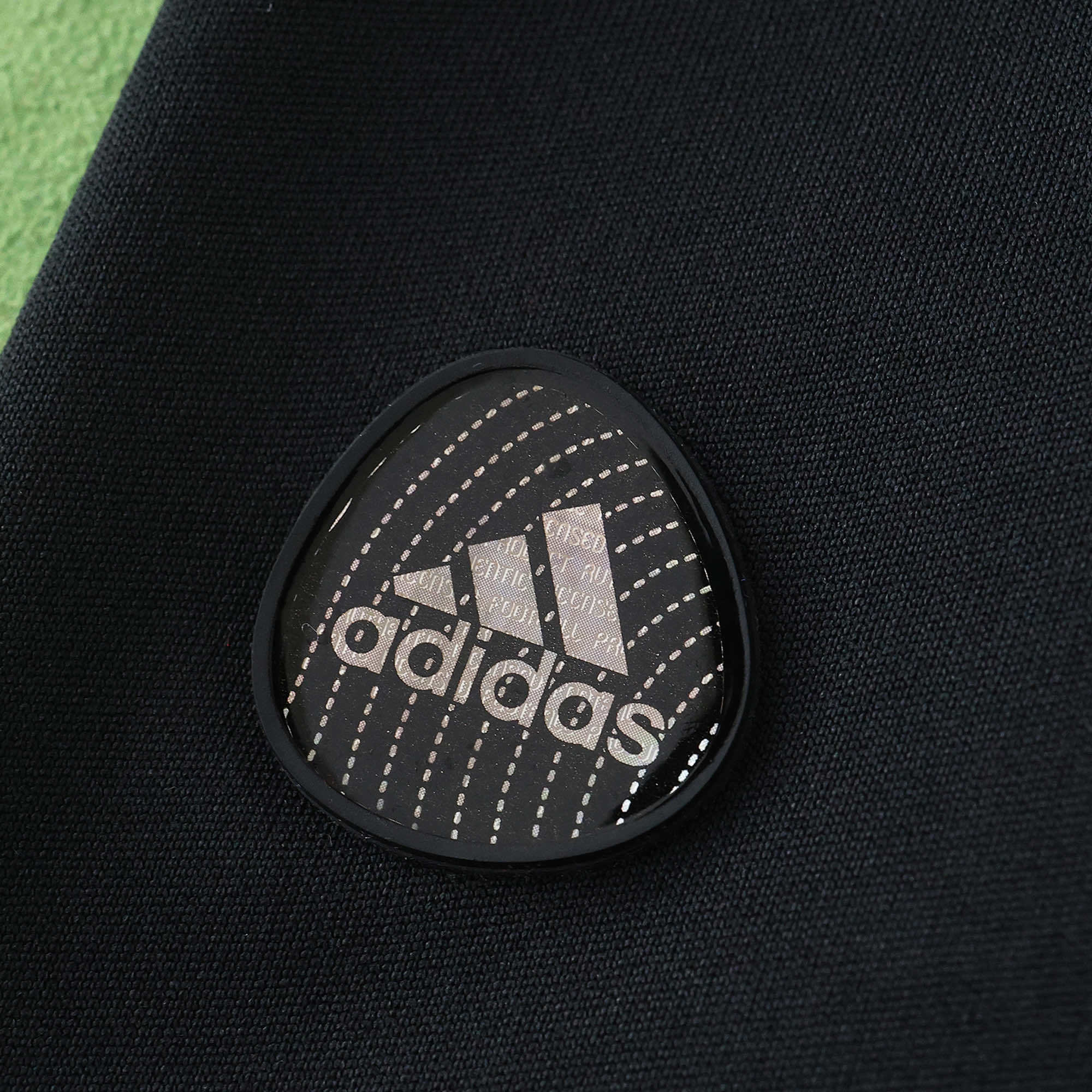 Conjunto Infantil Retrô Real Madrid II 11/12