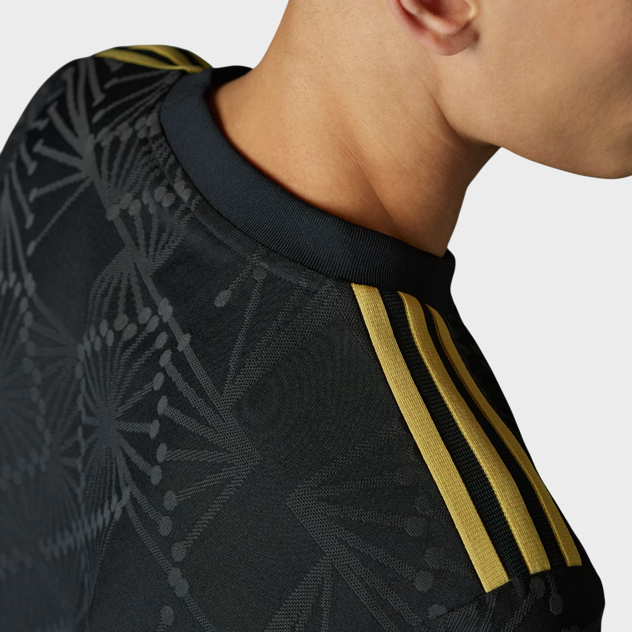 Camisa México de Oro 25/26 Torcedor Preto e Dourado