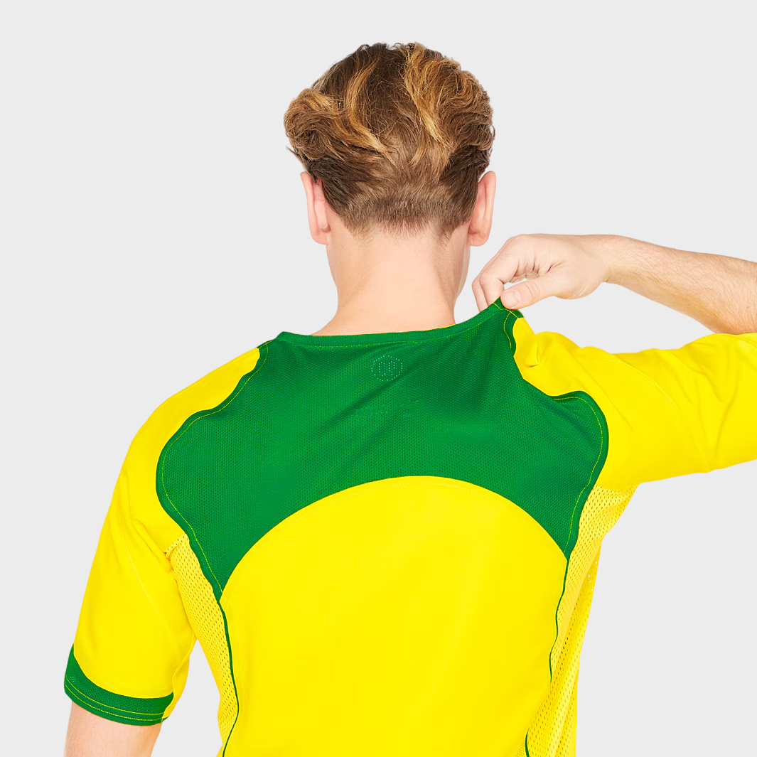 Camisa Retrô Brasil I 2004 Torcedor Nike Masculina Amarela