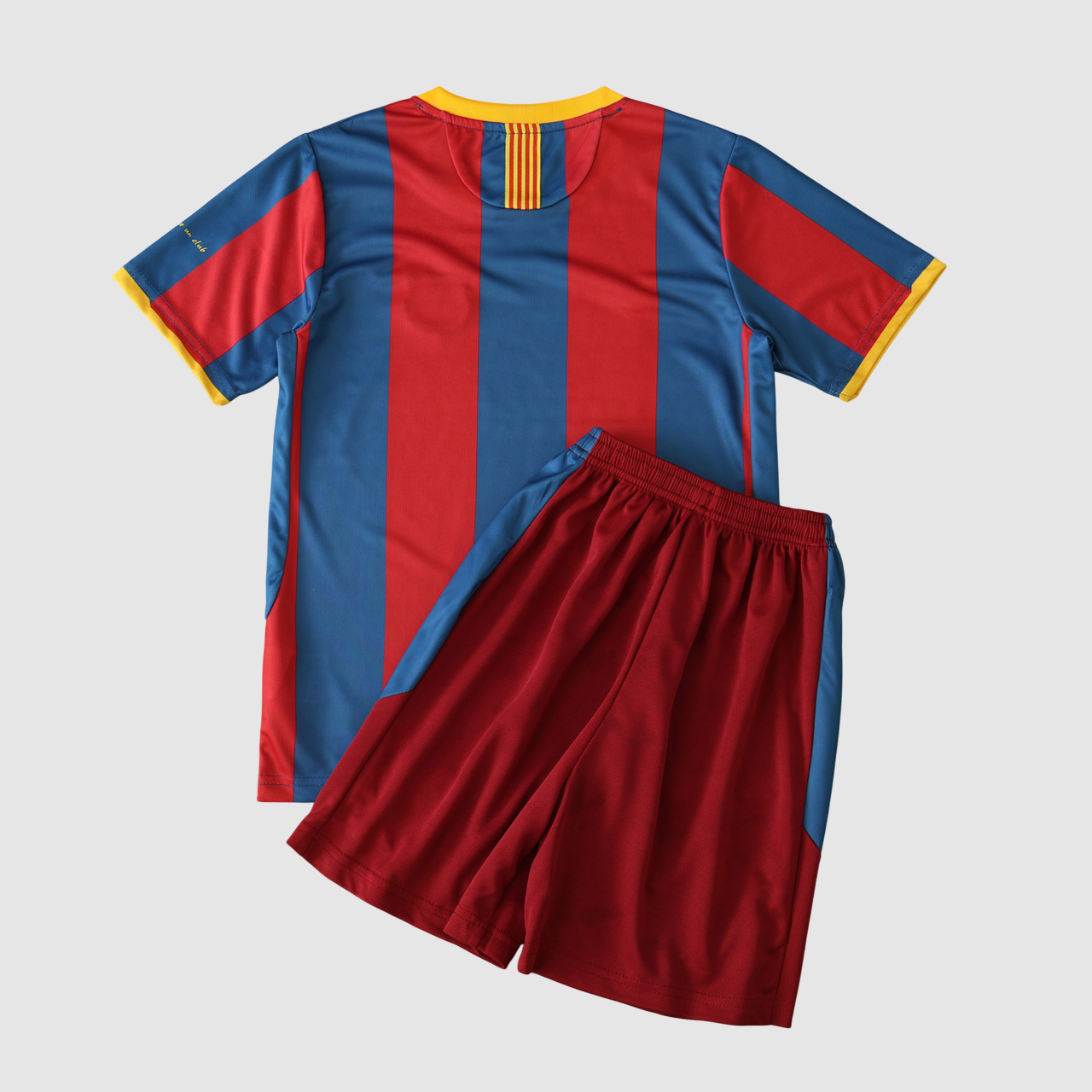 Conjunto Infantil Retrô Barcelona I 10/11