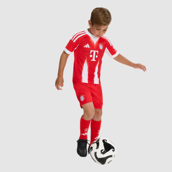 Conjunto Infantil Bayern de Munique I 25/26