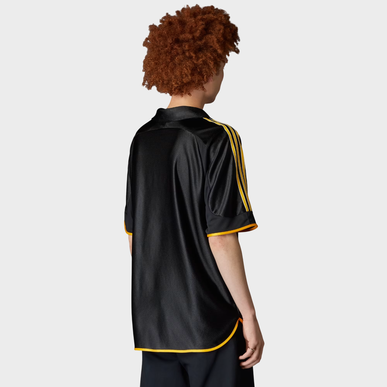 Camisa Retrô Real Madrid II 1999/2000 Adidas