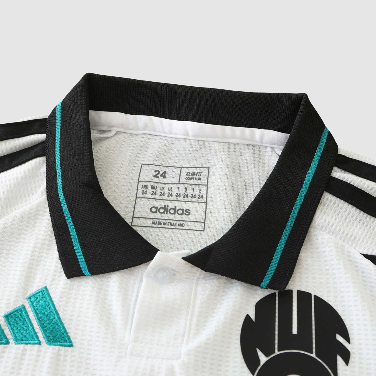 Conjunto Infantil Newcastle III 24/25