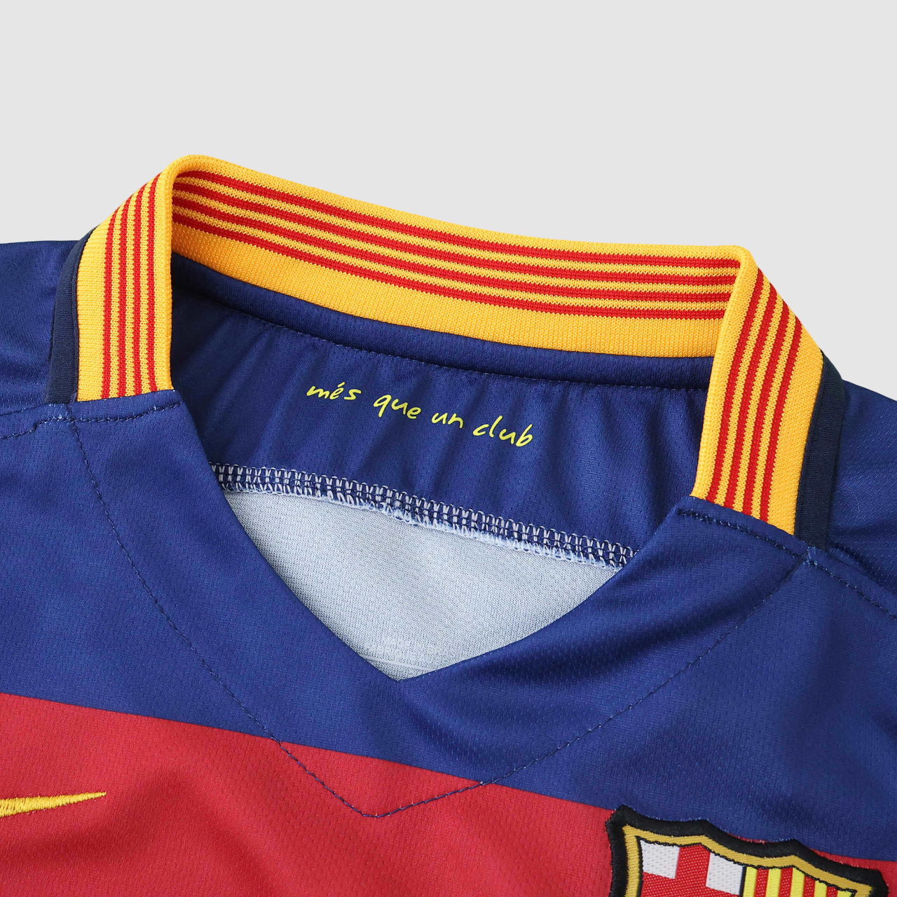 Conjunto Infantil Retrô Barcelona I 15/16