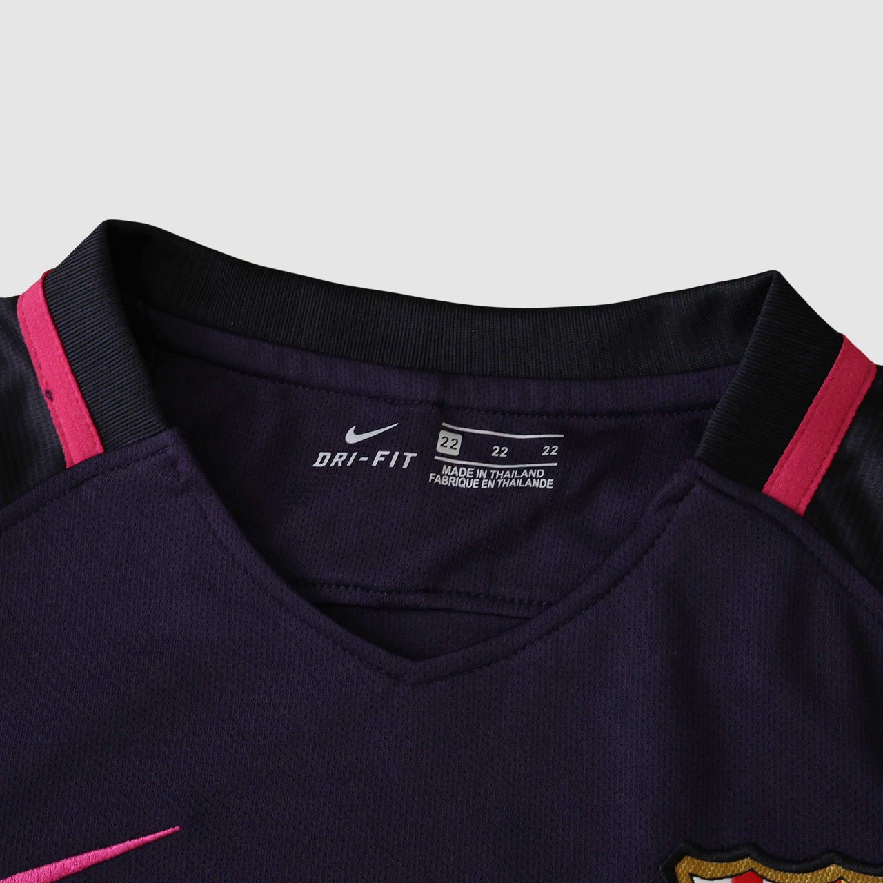 Conjunto Infantil Retrô Barcelona I 16/17