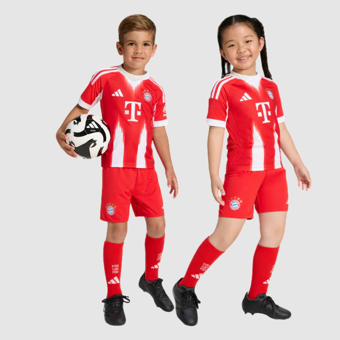 Conjunto Infantil Bayern de Munique I 25/26