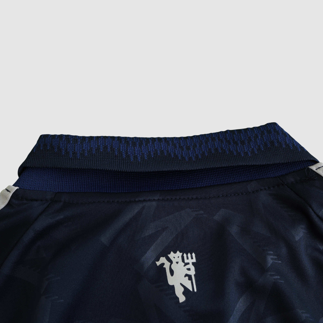 Conjunto Infantil Manchester United II 24/25