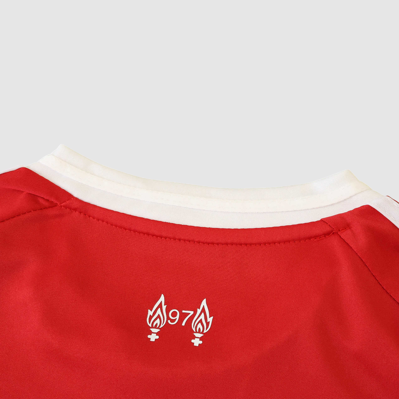 Conjunto Infantil Liverpool I 25/26