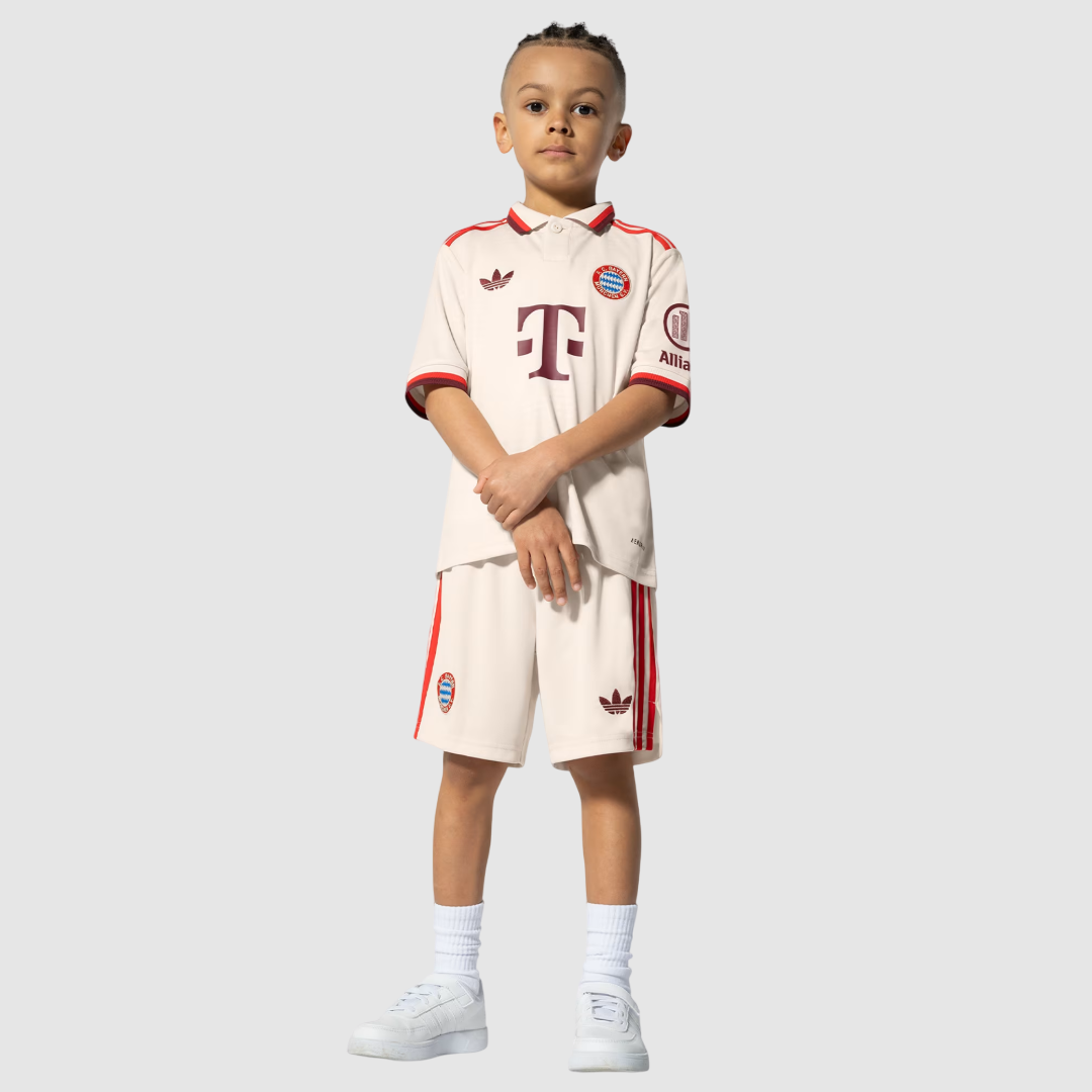 Conjunto Infantil Bayern de Munique III 24/25