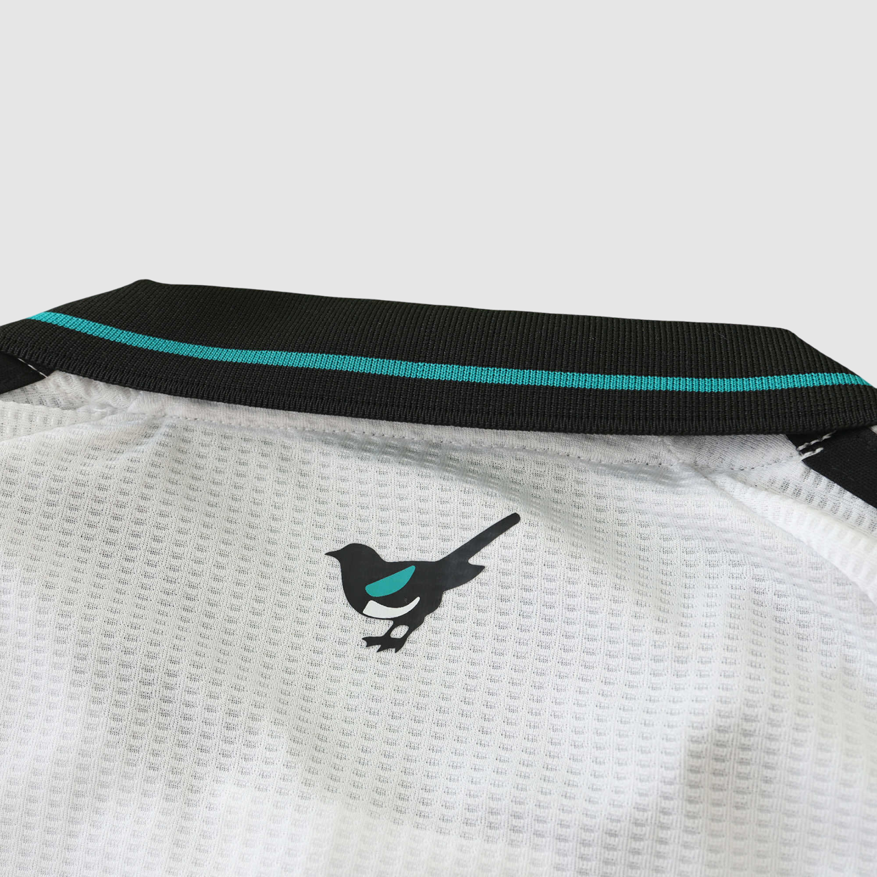 Conjunto Infantil Newcastle III 24/25