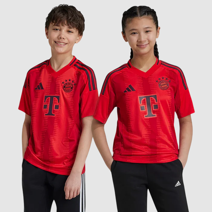 Conjunto Infantil Bayern de Munique I 24/25