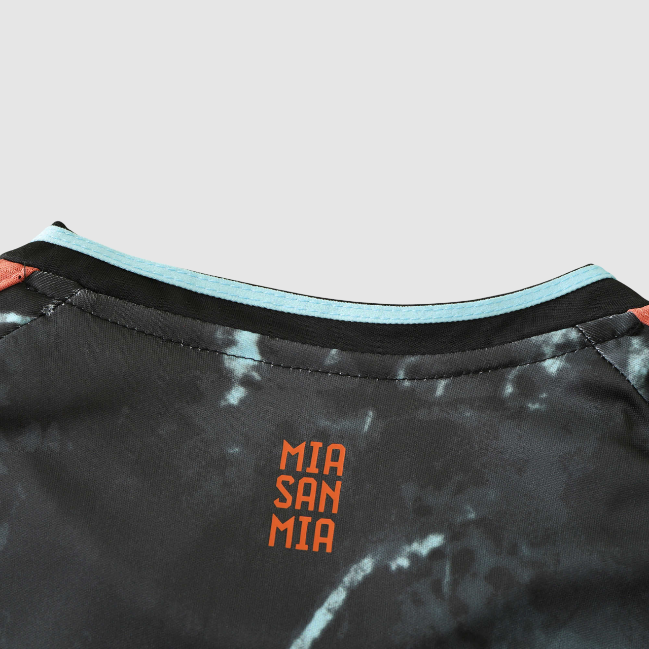 Conjunto Infantil Bayern de Munique II 24/25