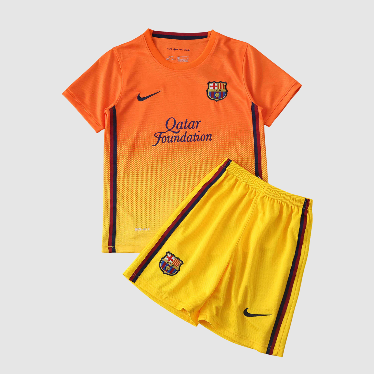 Conjunto Infantil Retrô Barcelona II 12/13