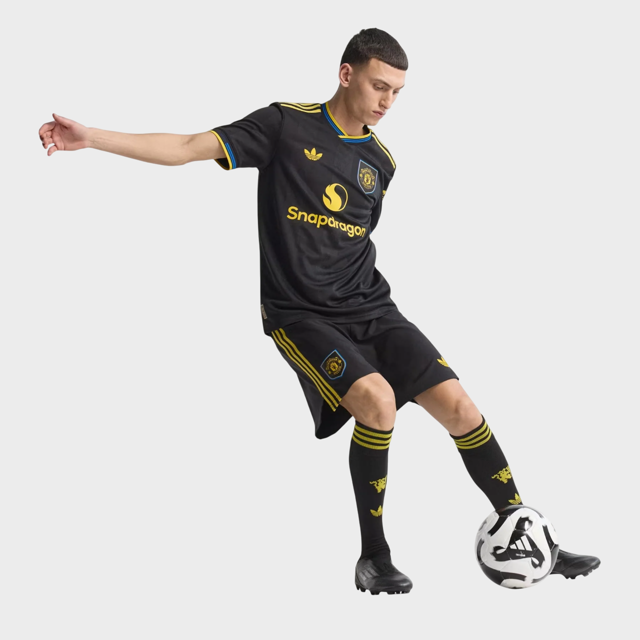 Camisa Manchester United III 25/26 Torcedor Adidas Masculina Preto