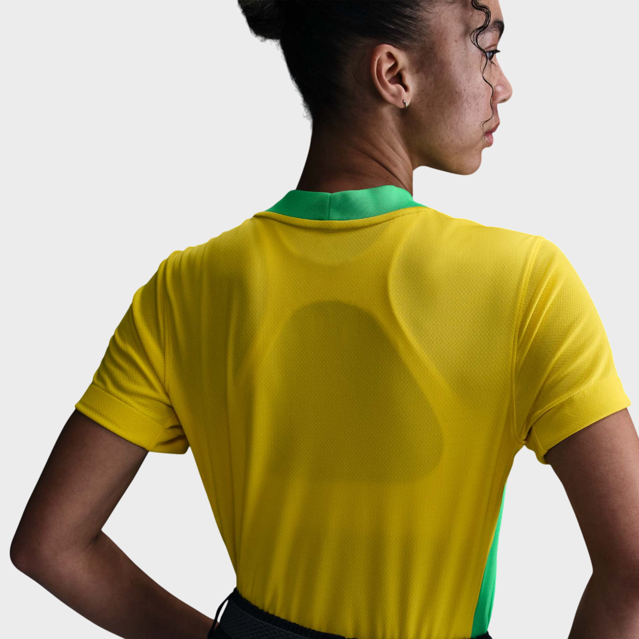 Camisa Brasil I 25/26 Feminina Nike Amarela