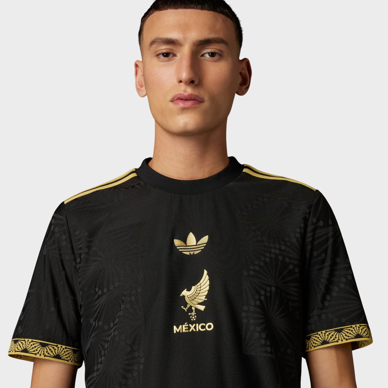 Camisa México de Oro 25/26 Torcedor Preto e Dourado