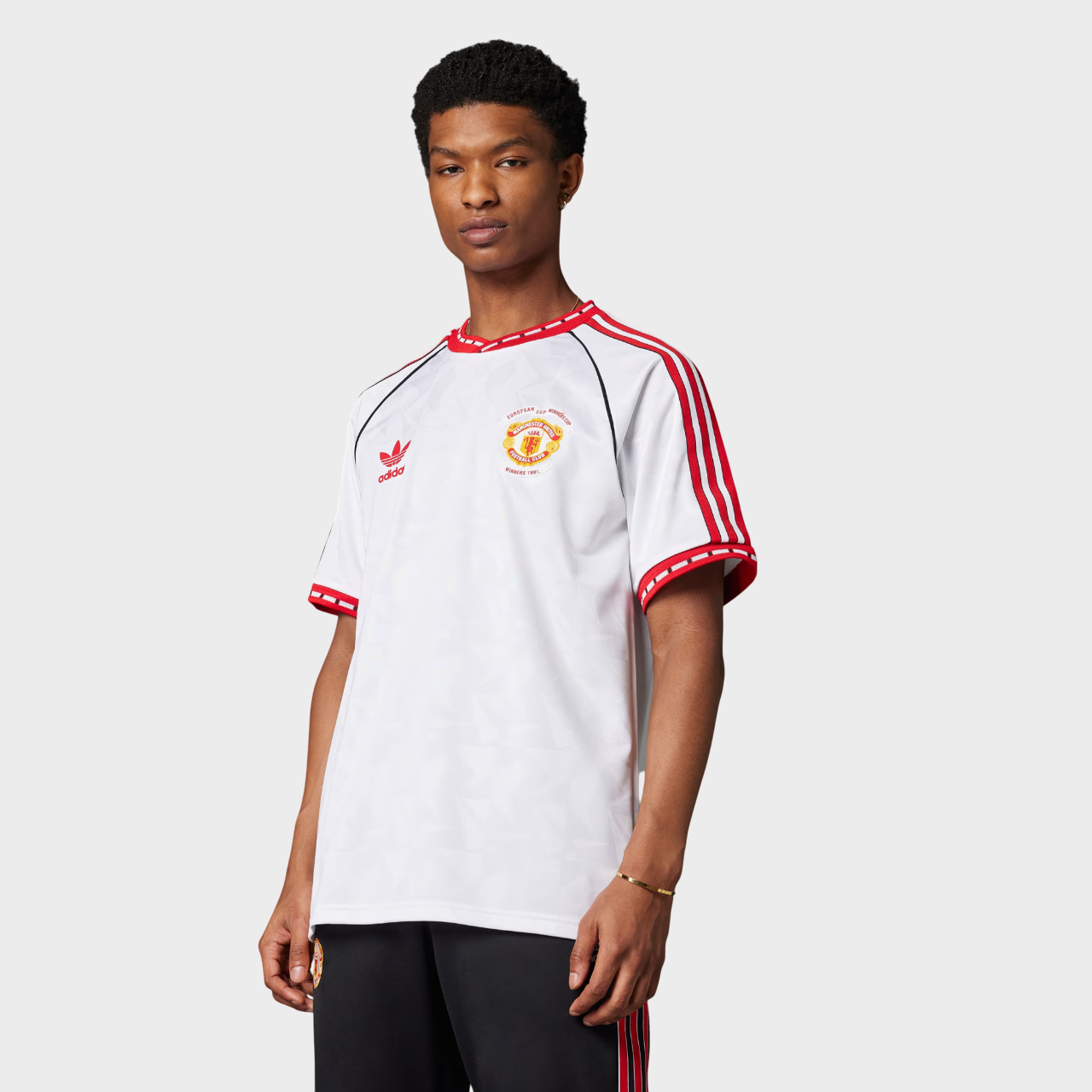 Camisa Manchester United 25/26 Comemorativa Torcedor adidas Masculina Branco
